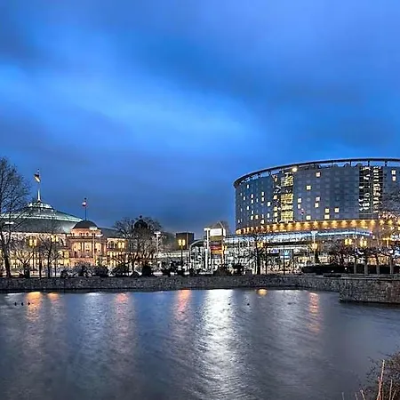 Hotel Maritim Frankfurt 4*