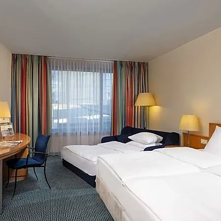Maritim Frankfurt 4*