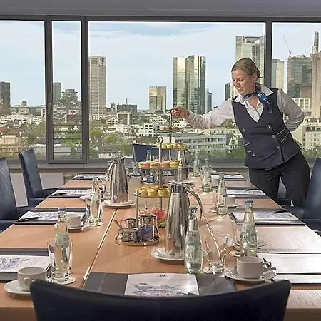Maritim Frankfurt 4*