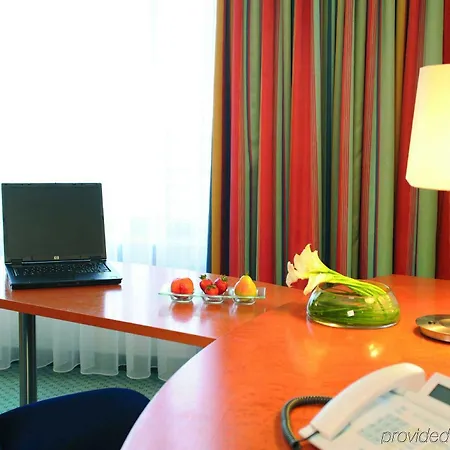 Отель Maritim Frankfurt 4*