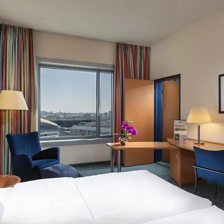 Maritim Frankfurt Hotel 4*
