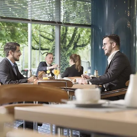 Maritim Frankfurt Hotel 4*